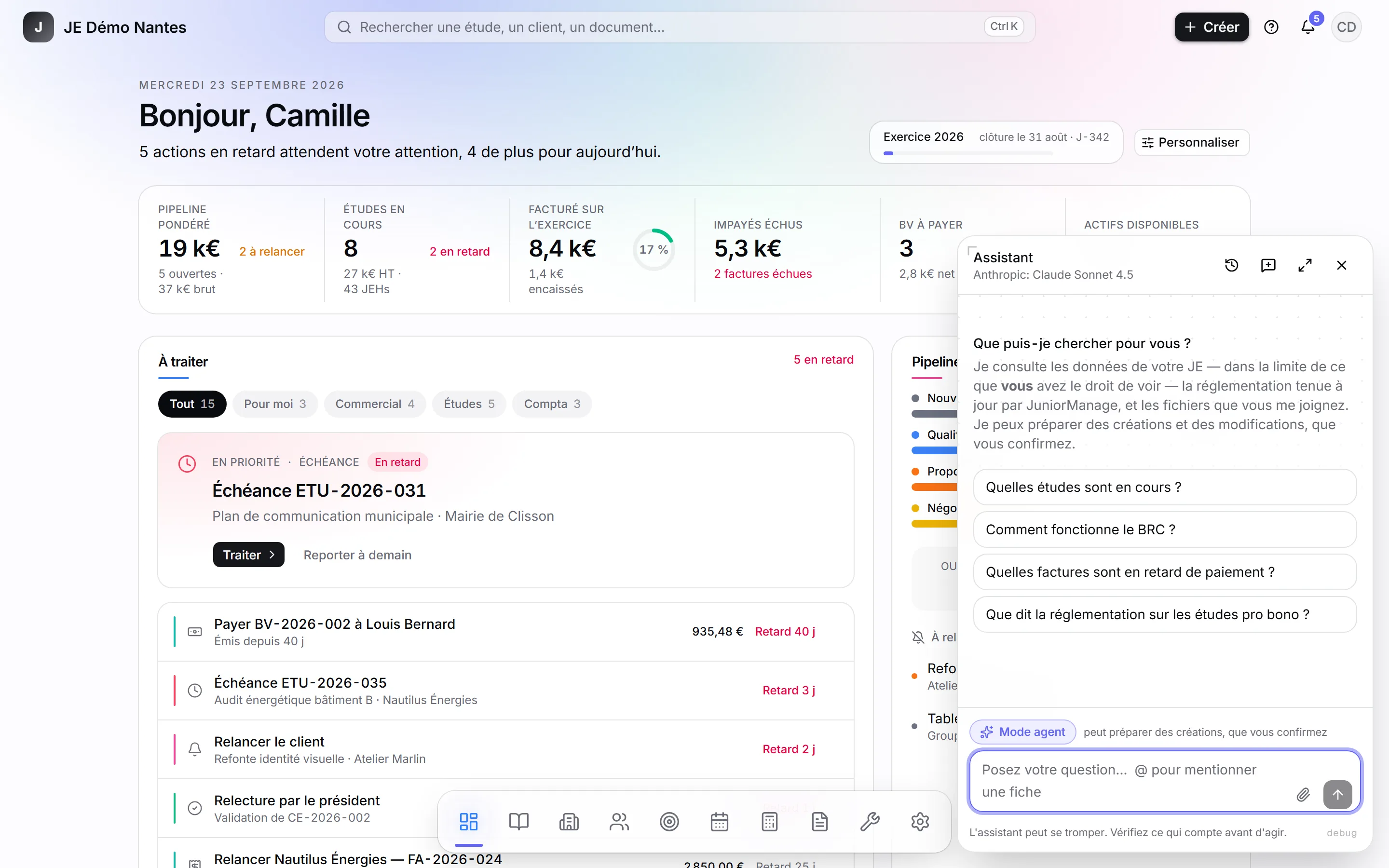 Le panneau ouvert sur une conversation neuve, au-dessus du tableau de bord.