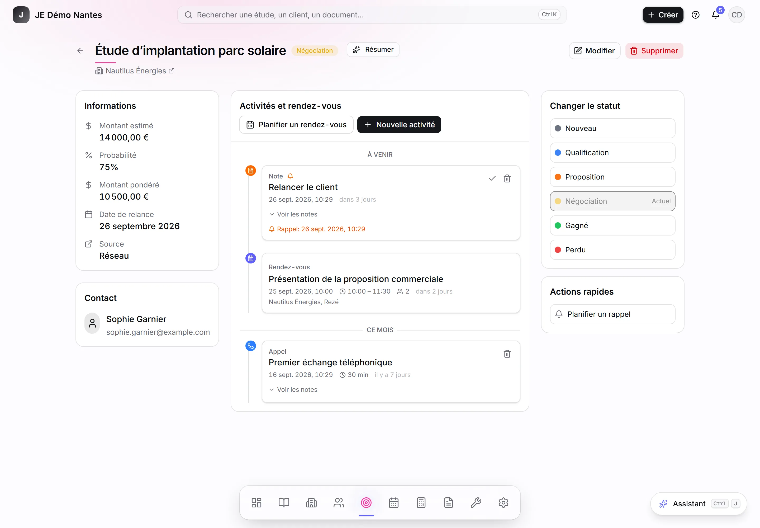 Les activités sont regroupées par période : À venir, Aujourd’hui, Hier, Cette semaine, Ce mois, Plus ancien.